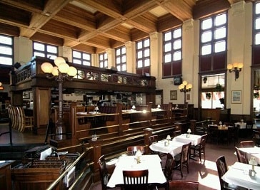 California Dreaming Restaurant in Columbia