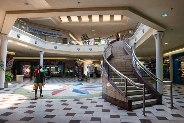 Shopping in Columbia